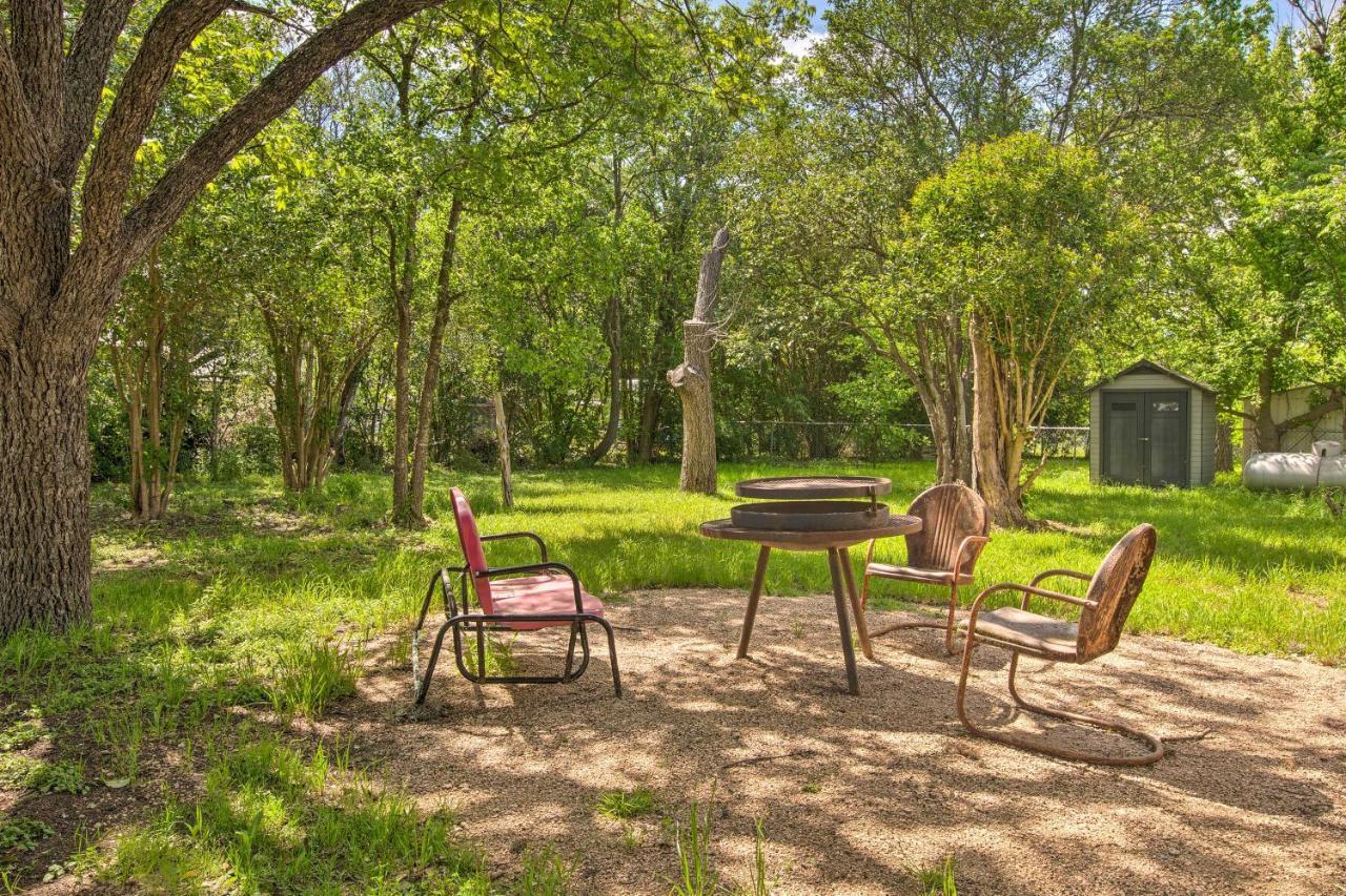 Remodeled Retro Home With Deck, Walk To Main Street! Blanco Exterior foto